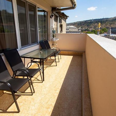 Big Terrace Apartment On Liberty Square Tbilisi Exterior foto