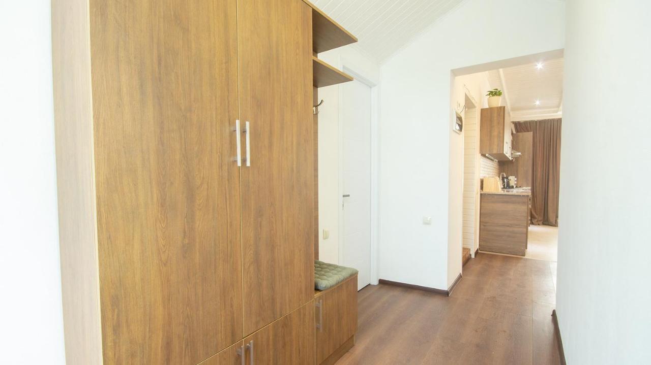 Big Terrace Apartment On Liberty Square Tbilisi Exterior foto